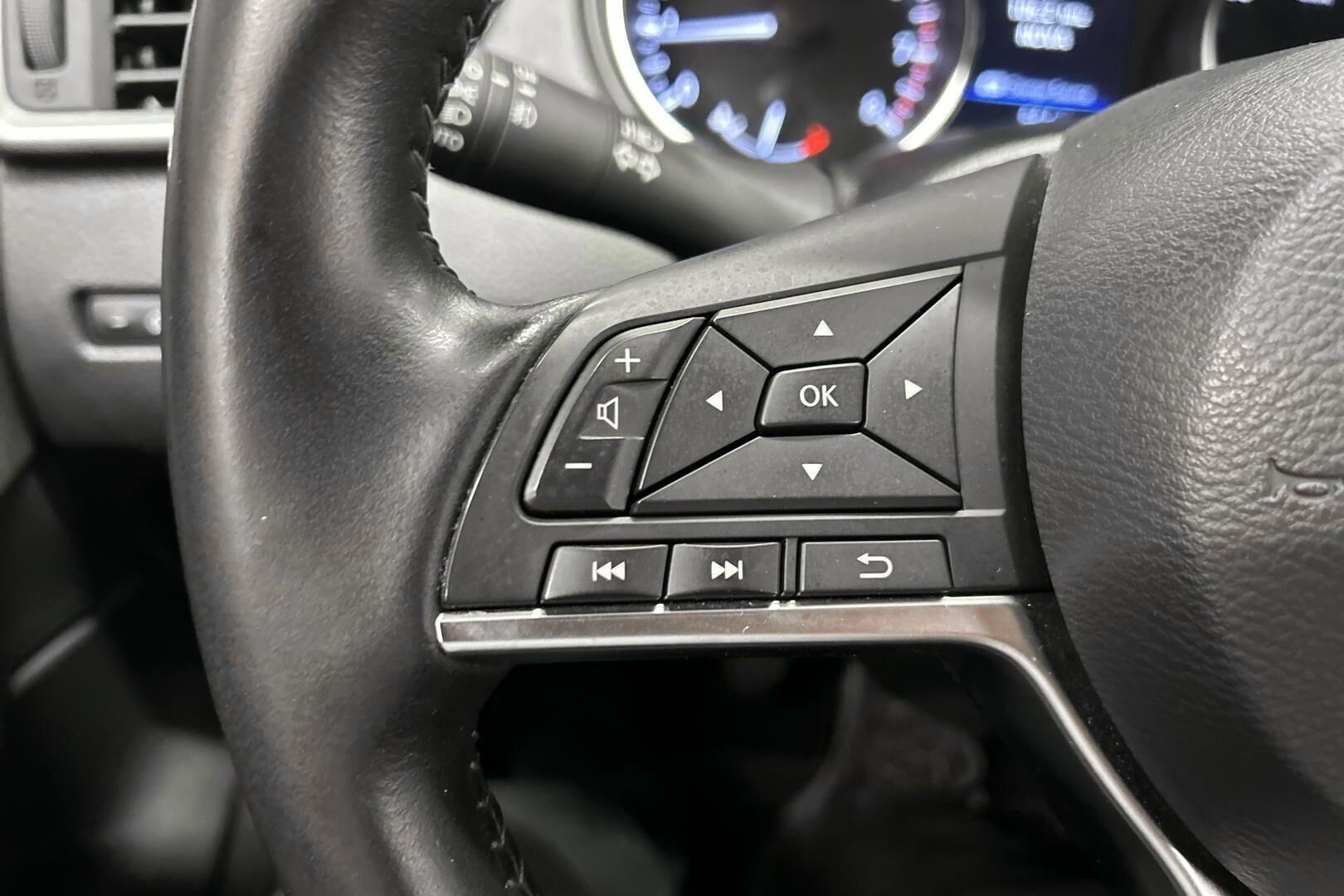 Nissan Qashqai iso kuva 20