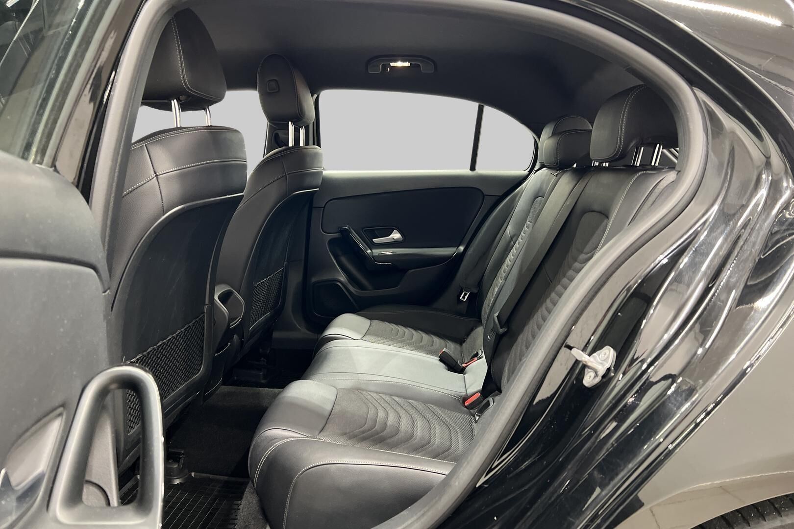 Mercedes-Benz A iso kuva 10