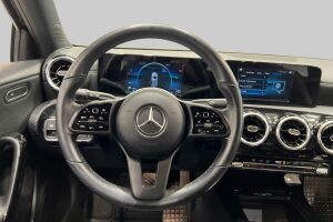 Mercedes-Benz A esikatselu 14