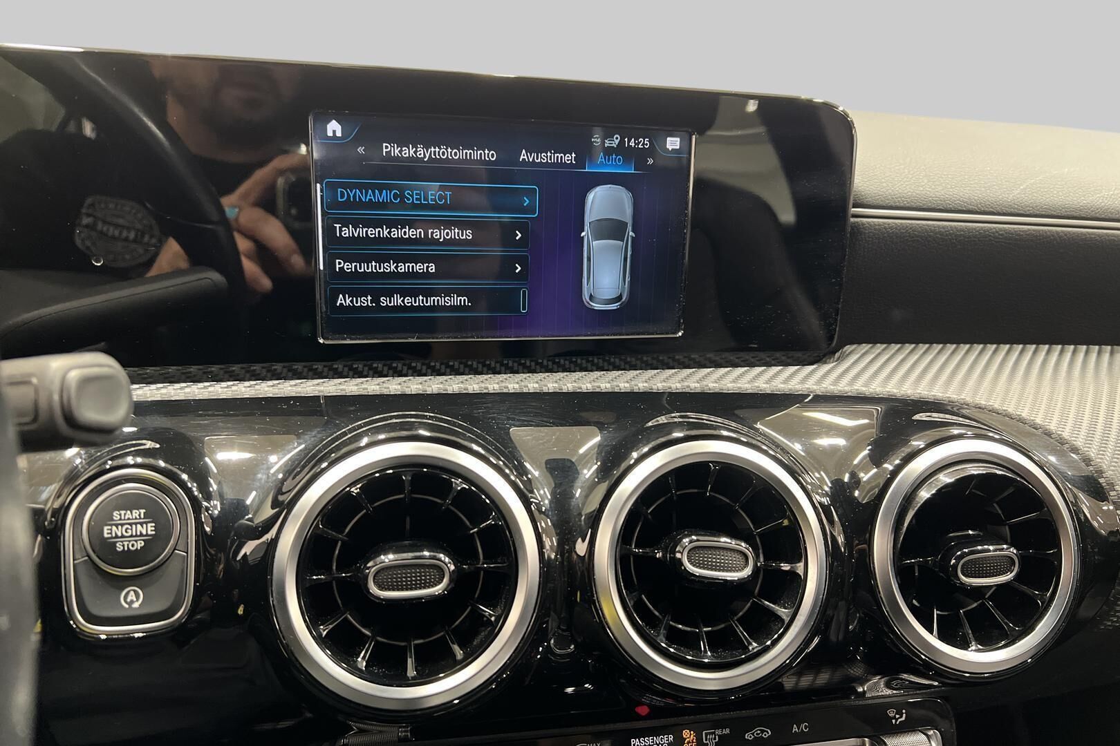 Mercedes-Benz A iso kuva 21