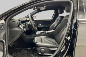 Mercedes-Benz A esikatselu 9
