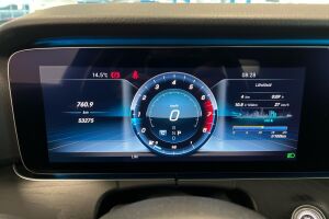 Mercedes-Benz E esikatselu 11