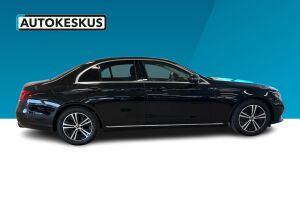 Mercedes-Benz E esikatselu 5