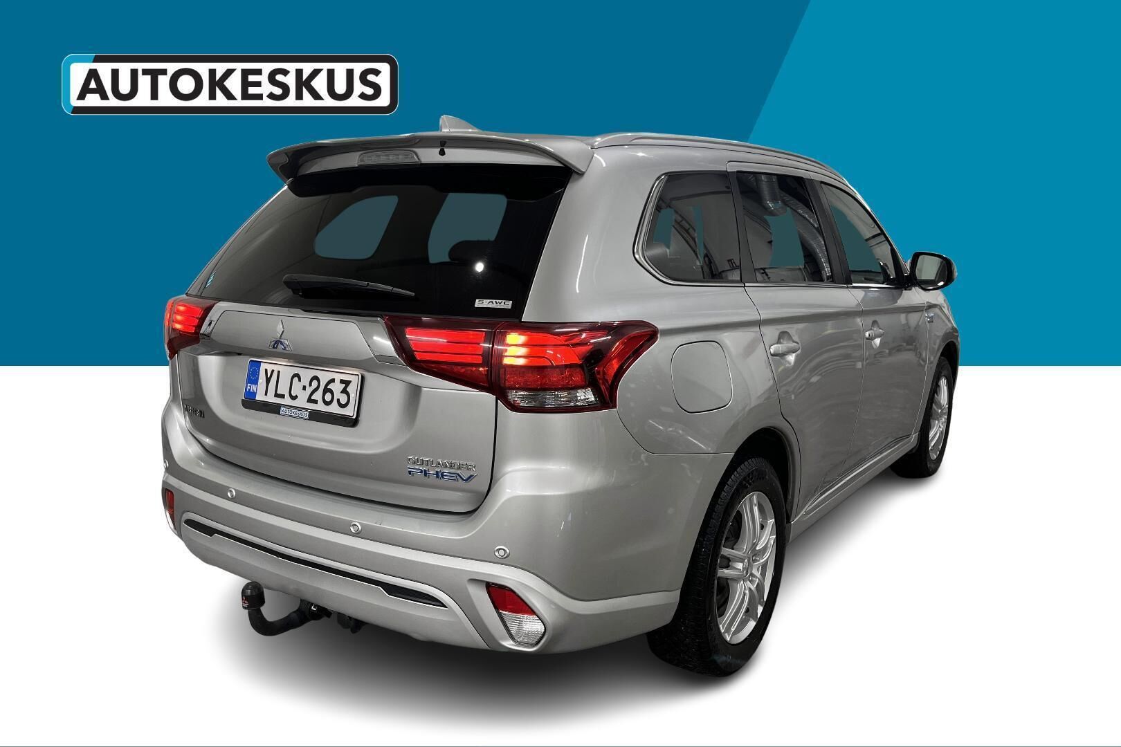 Mitsubishi Outlander PHEV iso kuva 5