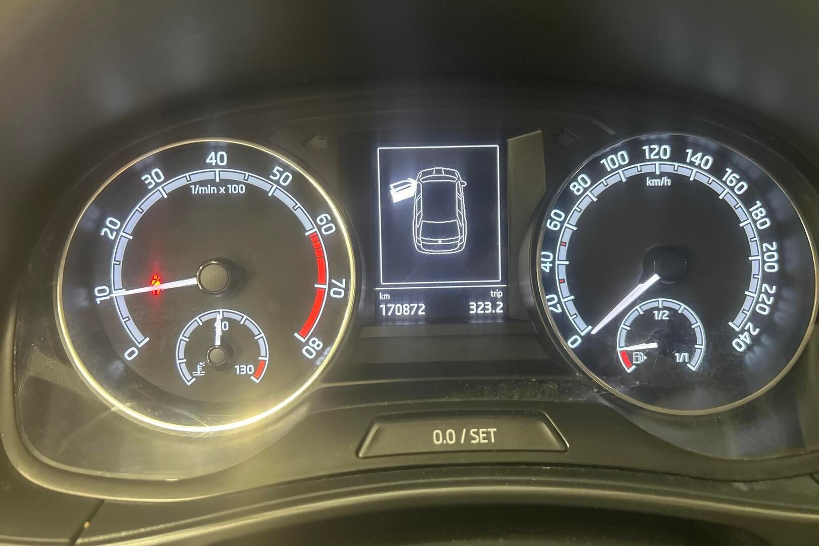 Skoda Fabia iso kuva 24