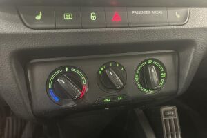 Skoda Fabia esikatselu 16