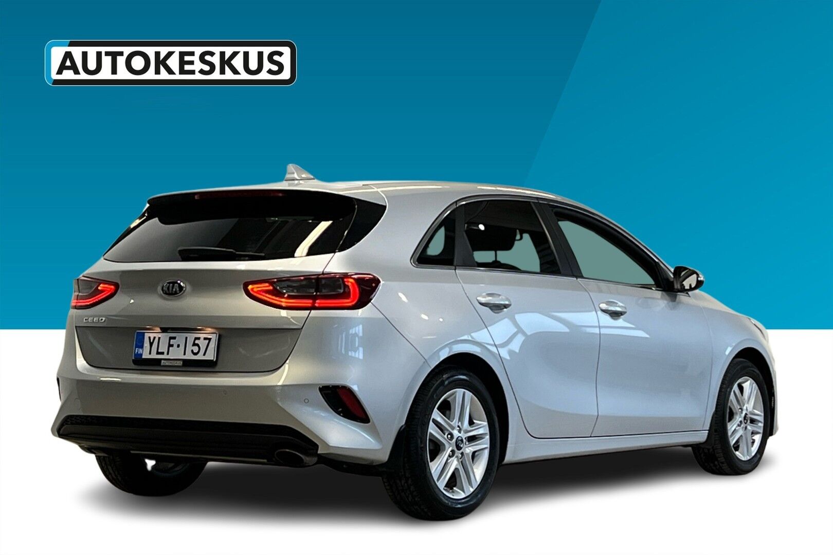 Kia Ceed iso kuva 1