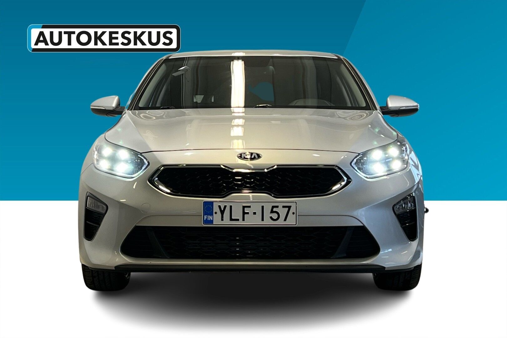 Kia Ceed iso kuva 5