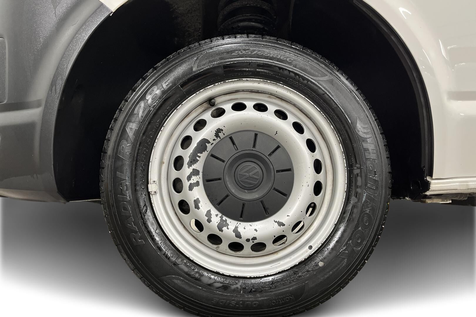 Volkswagen Transporter iso kuva 13