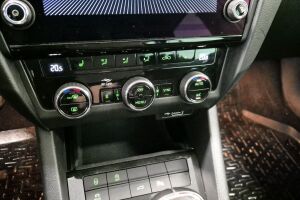 Skoda Octavia esikatselu 11