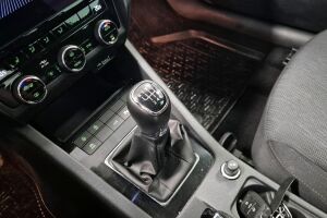 Skoda Octavia esikatselu 12