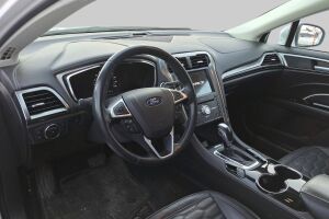 Ford Mondeo esikatselu 1