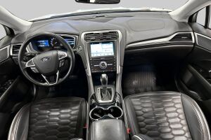 Ford Mondeo esikatselu 10