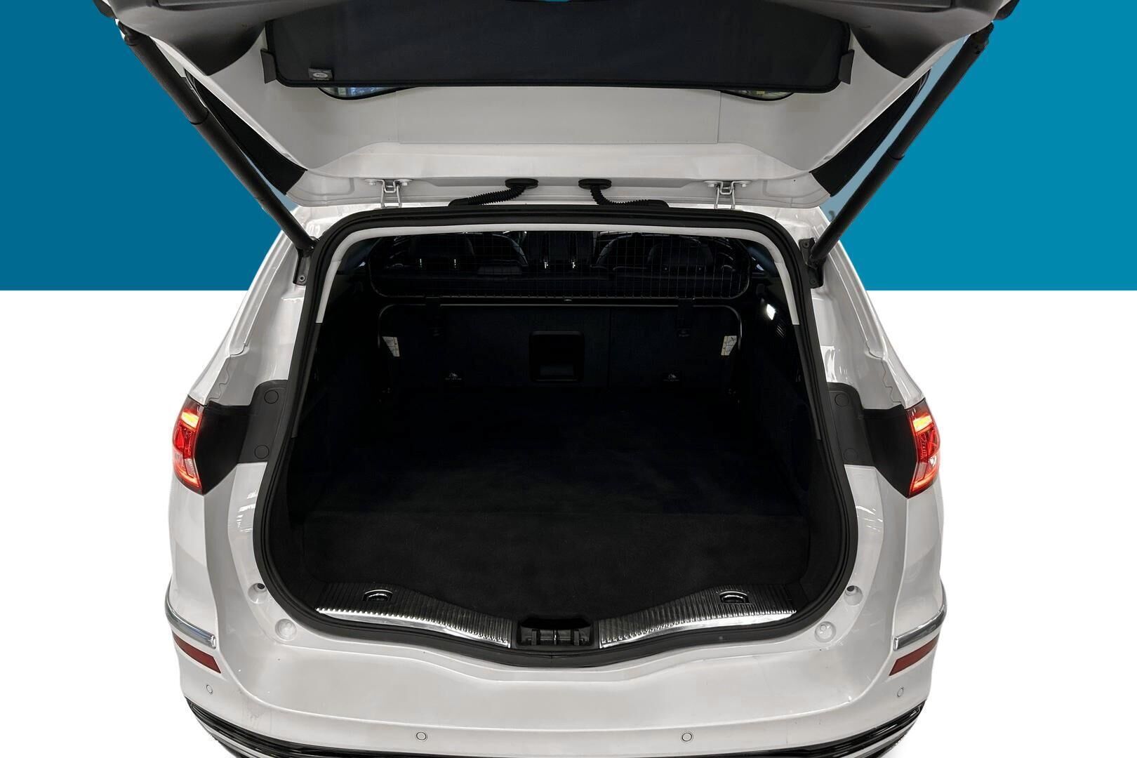 Ford Mondeo iso kuva 11