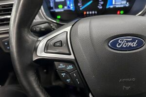 Ford Mondeo esikatselu 14