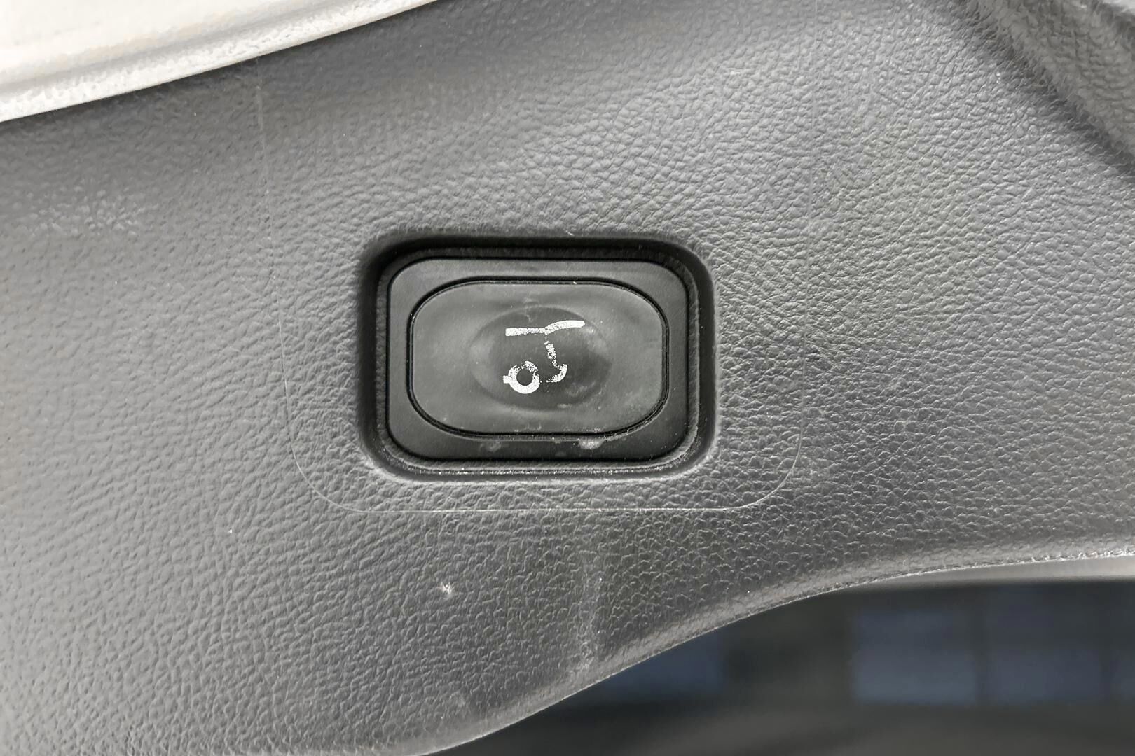 Ford Mondeo iso kuva 22