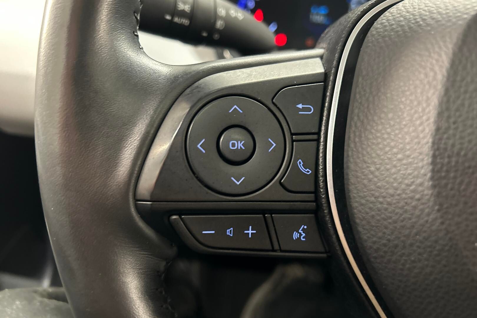 Toyota Corolla iso kuva 20