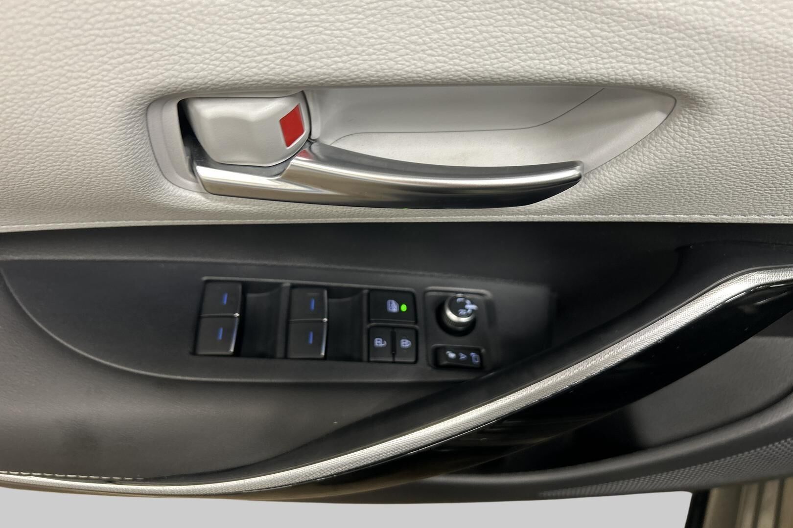 Toyota Corolla iso kuva 22