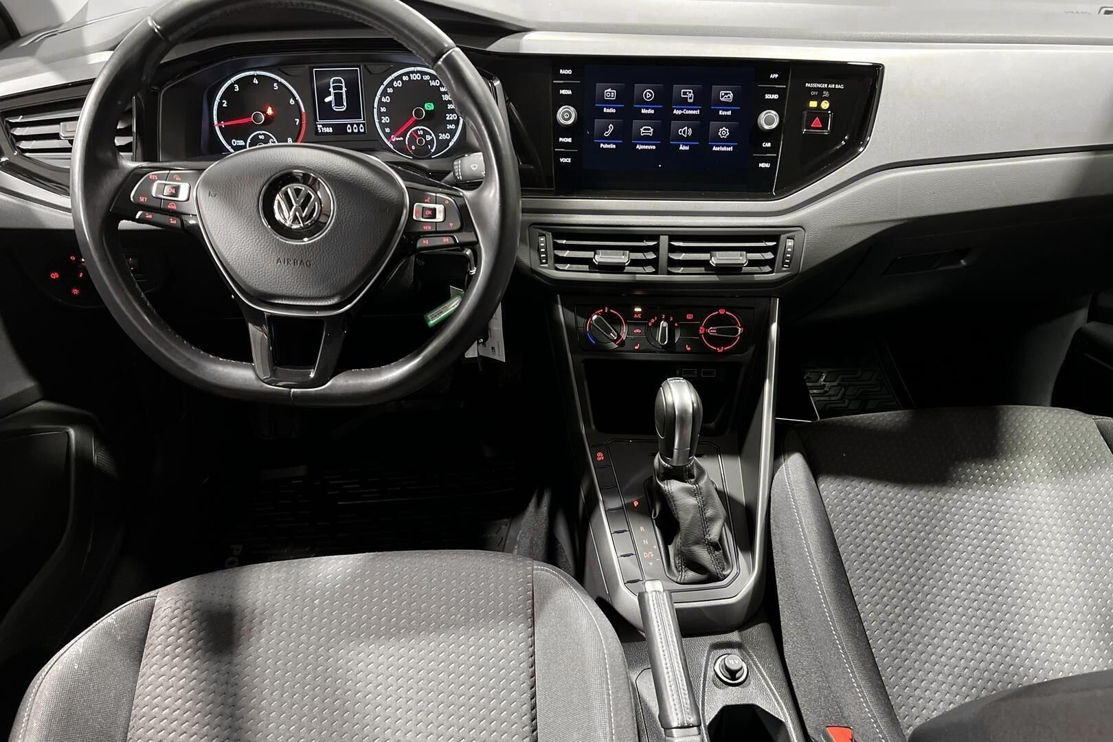 Volkswagen Polo iso kuva 11