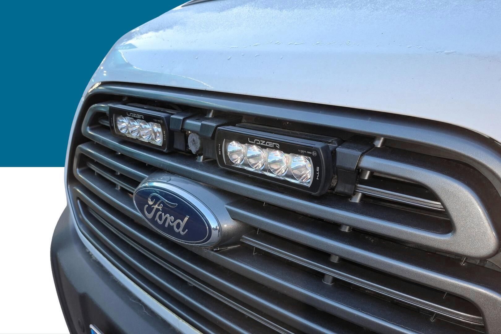 Ford Transit iso kuva 5