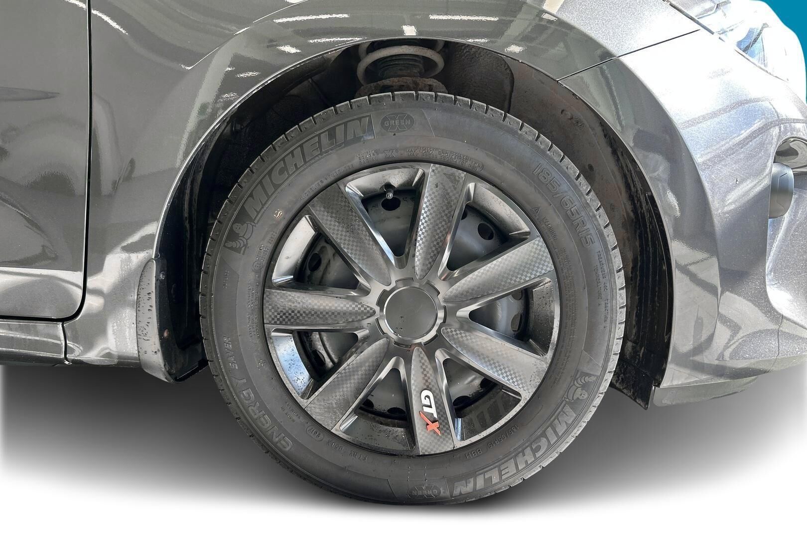 Kia Rio iso kuva 13