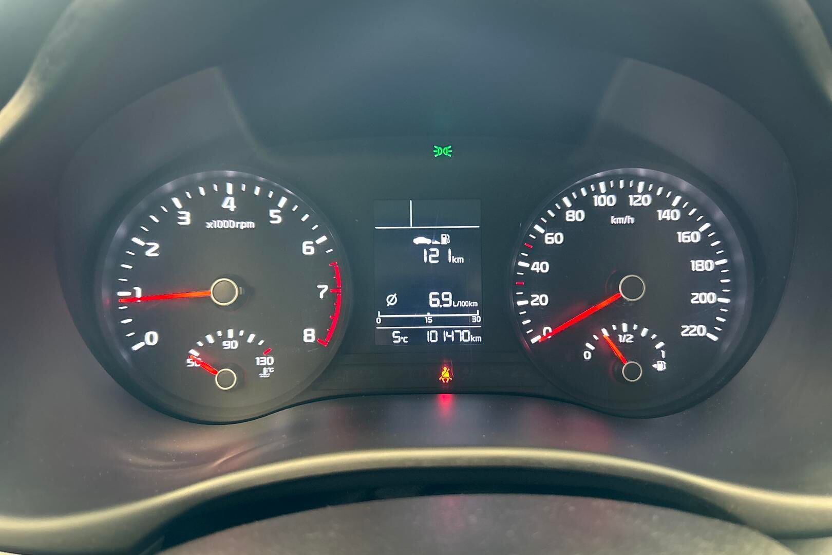 Kia Rio iso kuva 15