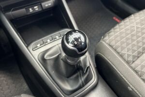 Kia Rio esikatselu 26