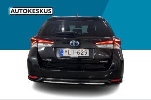 Toyota Auris esikatselu 5