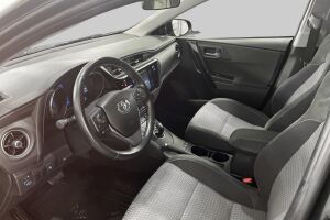 Toyota Auris esikatselu 8