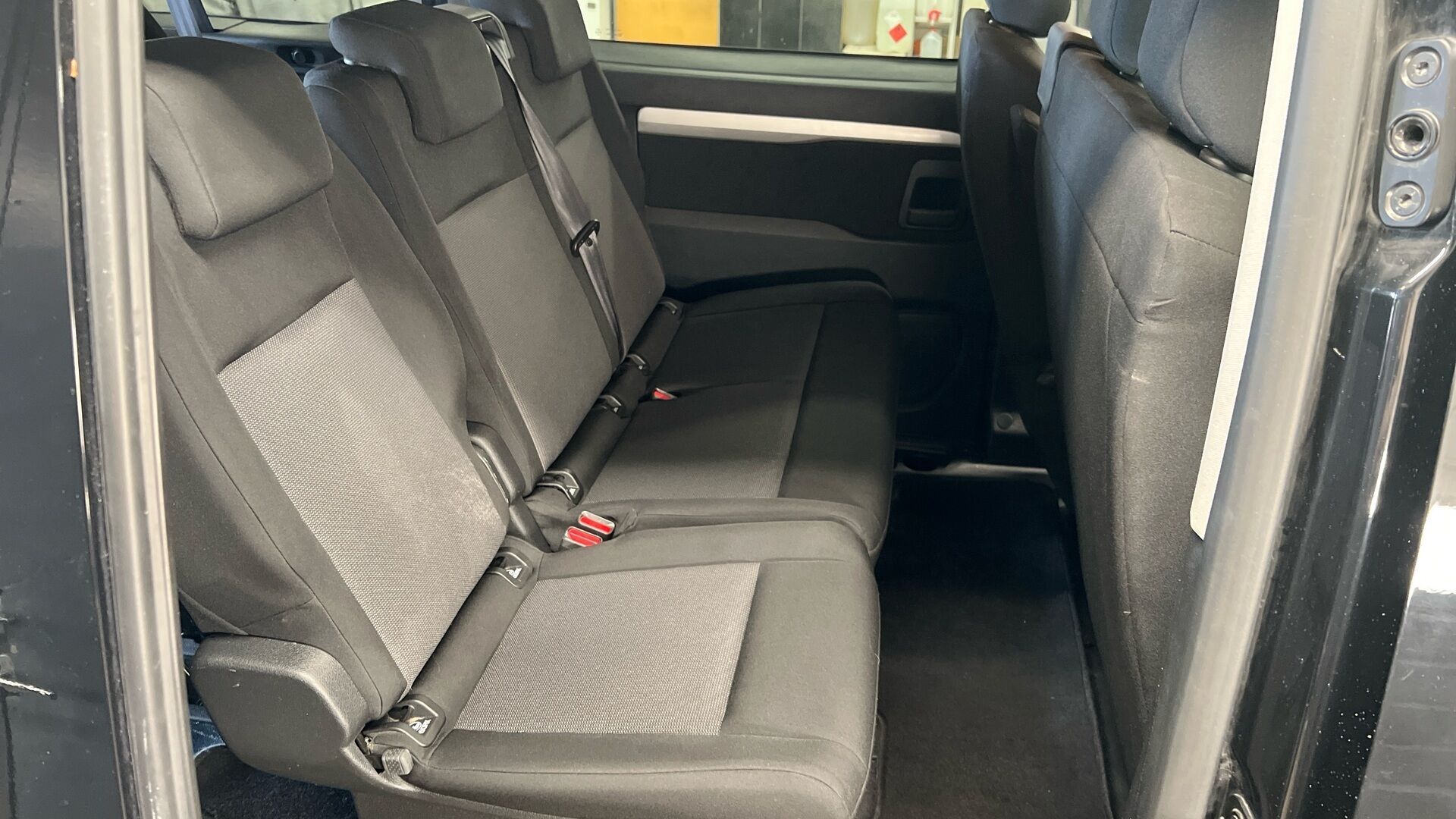 Toyota Proace Verso iso kuva 9