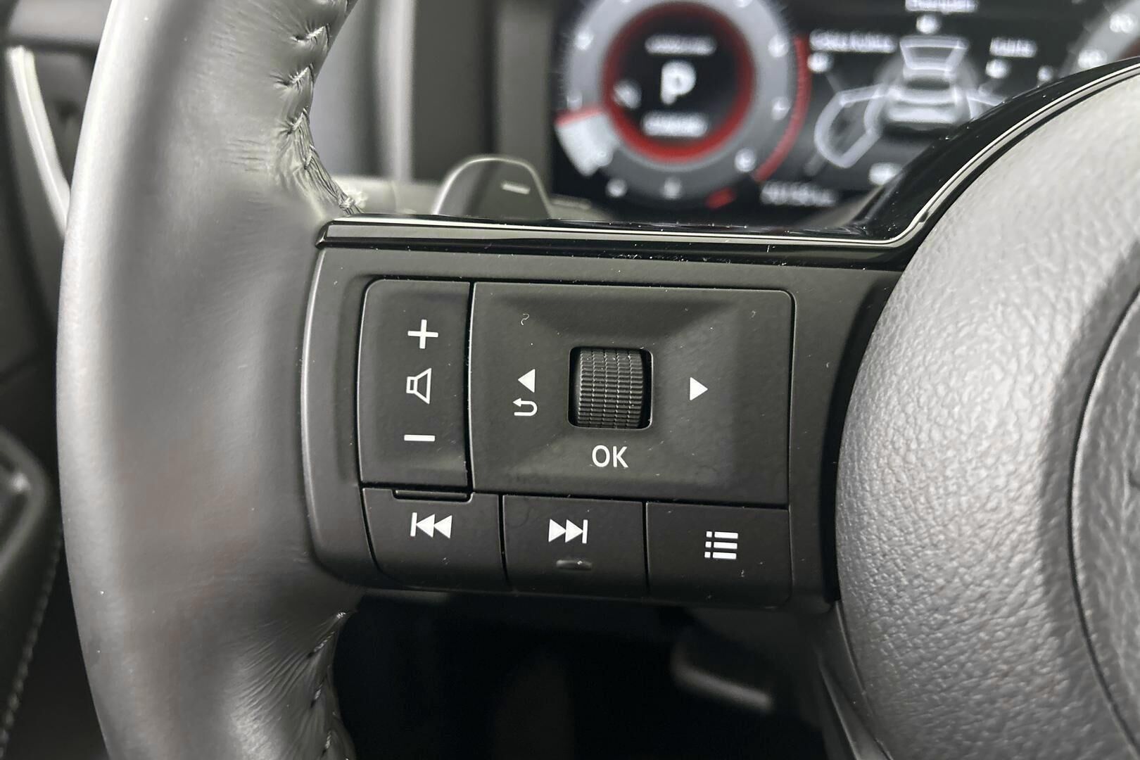 Nissan Qashqai iso kuva 19