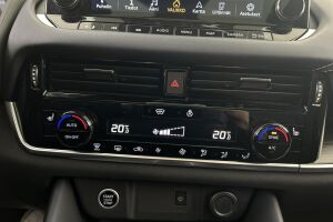 Nissan Qashqai esikatselu 24