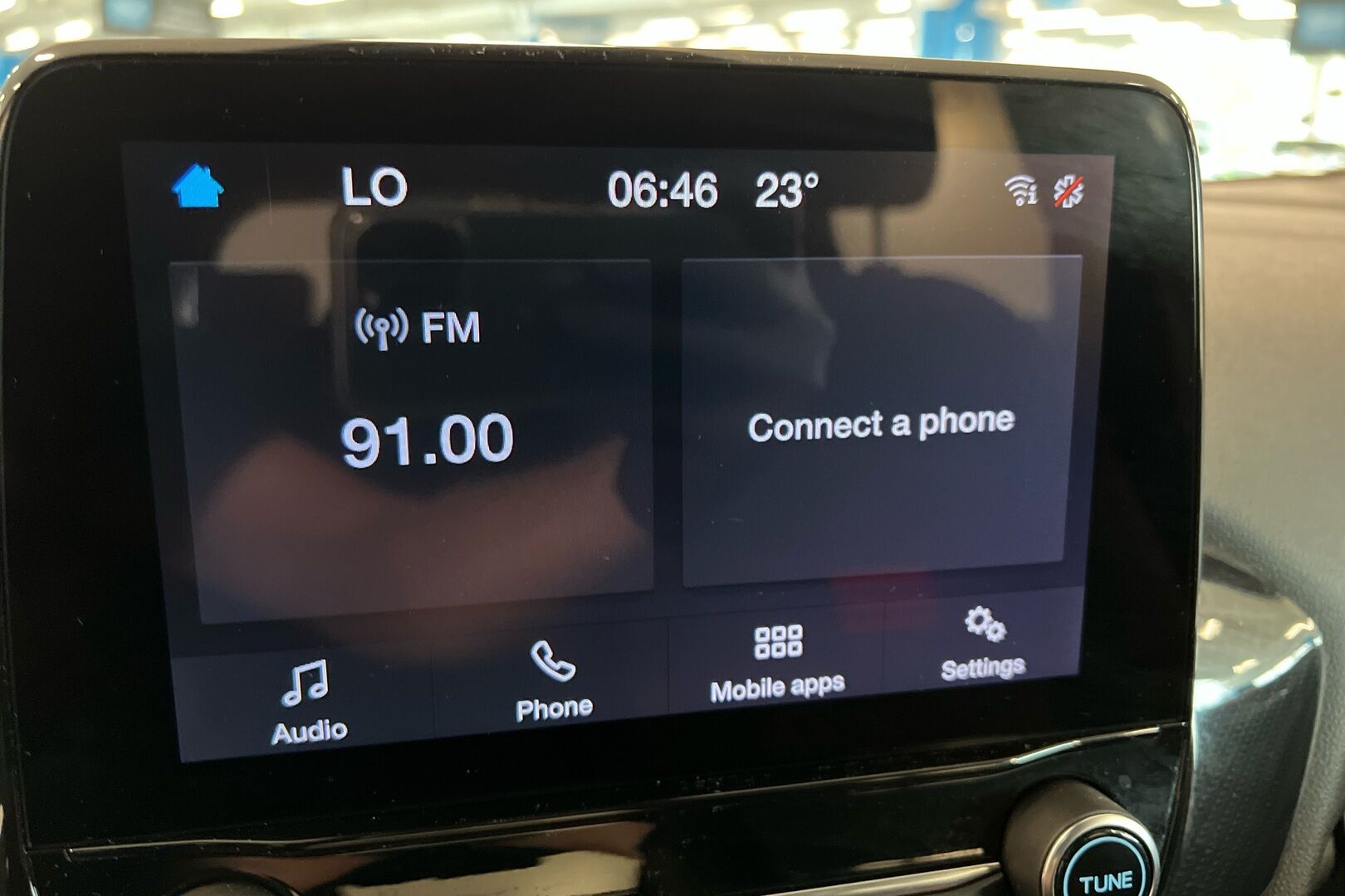 Ford Fiesta iso kuva 13