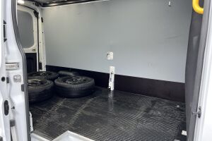 Ford Transit esikatselu 10