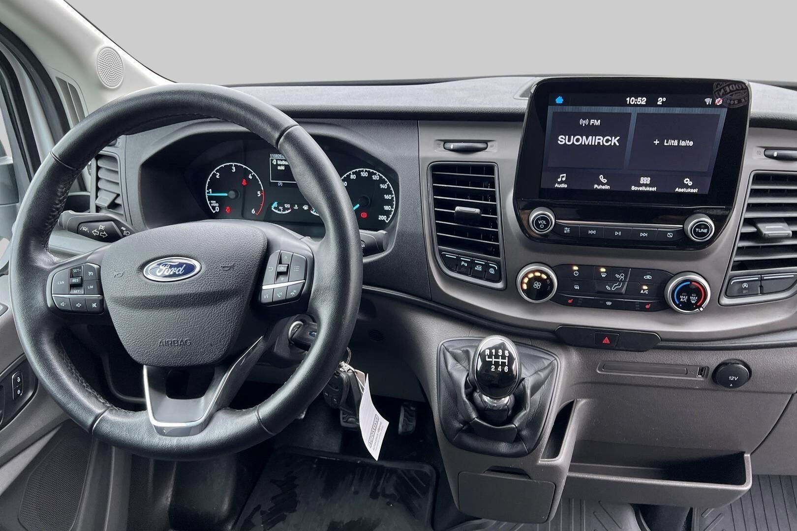 Ford Transit iso kuva 11