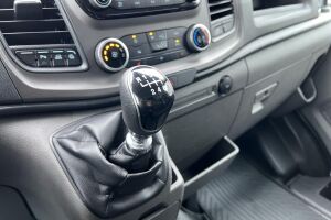 Ford Transit esikatselu 16