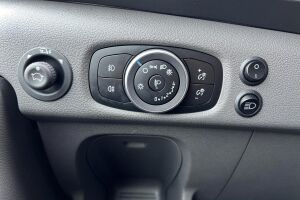 Ford Transit esikatselu 19