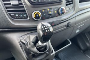 Ford Transit esikatselu 16