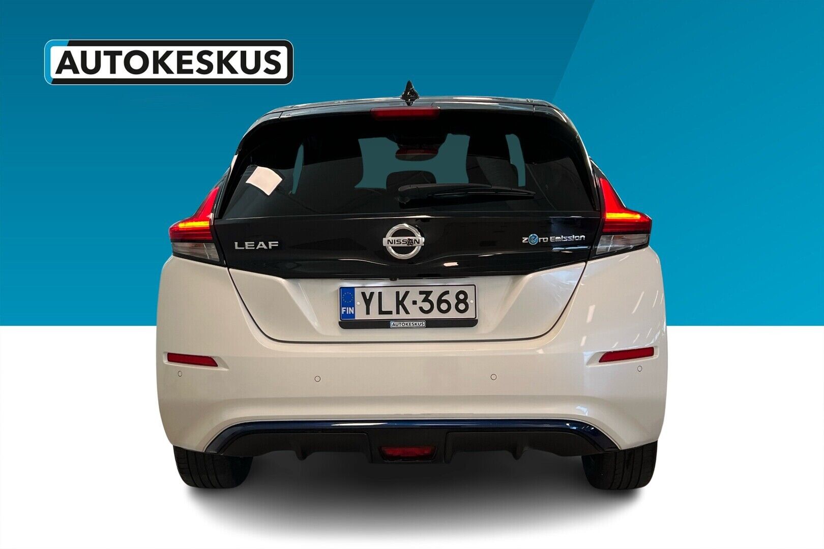 Nissan Leaf iso kuva 22