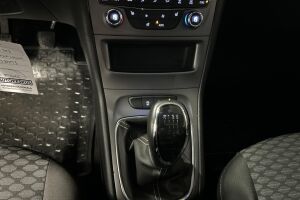 Opel Astra esikatselu 18