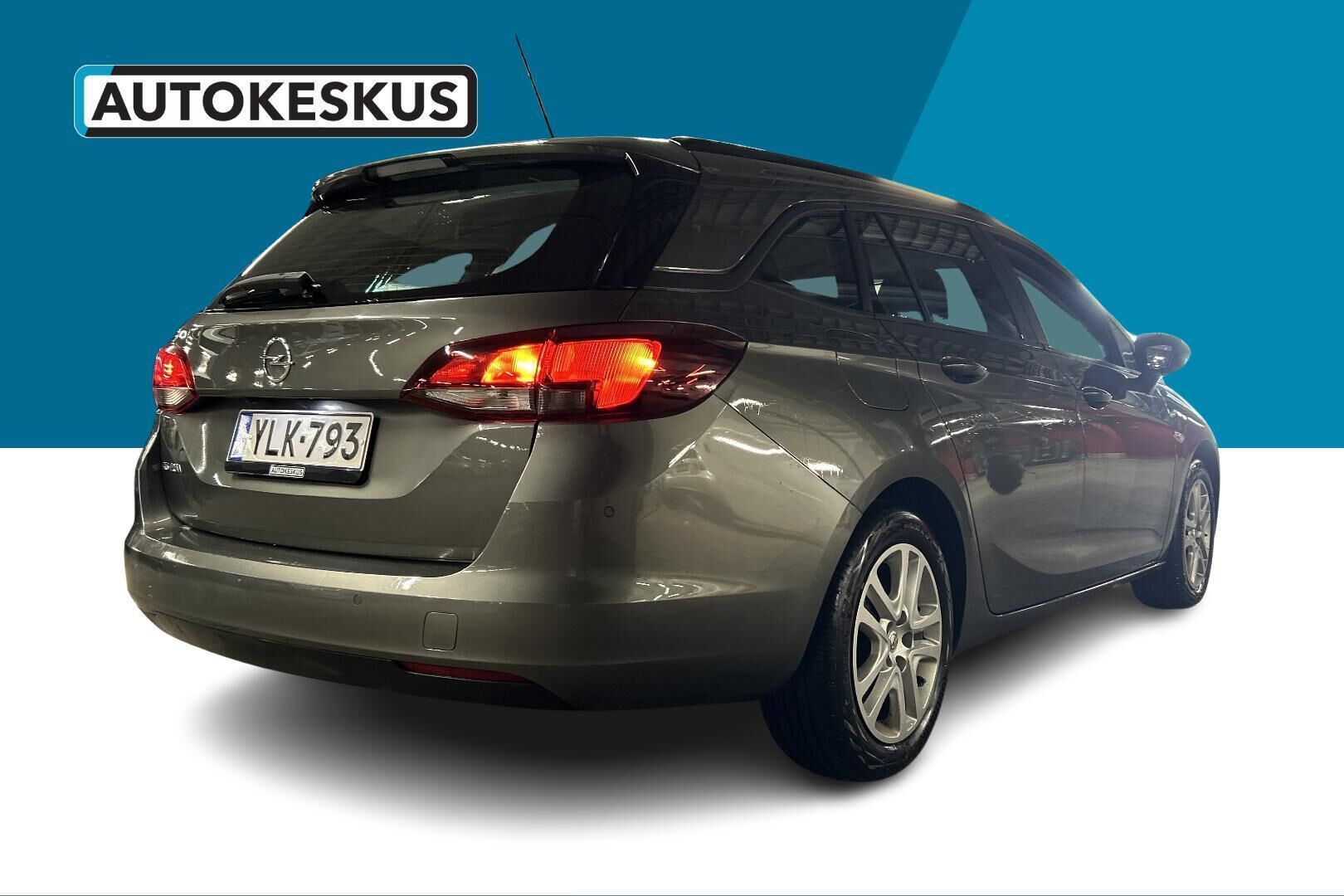 Opel Astra iso kuva 5