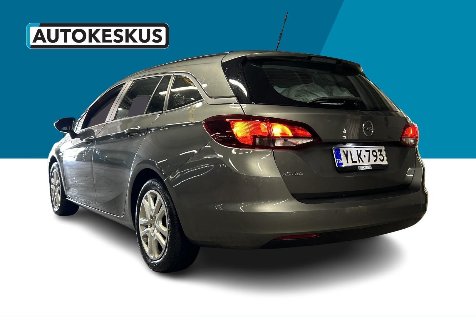 Opel Astra iso kuva 7