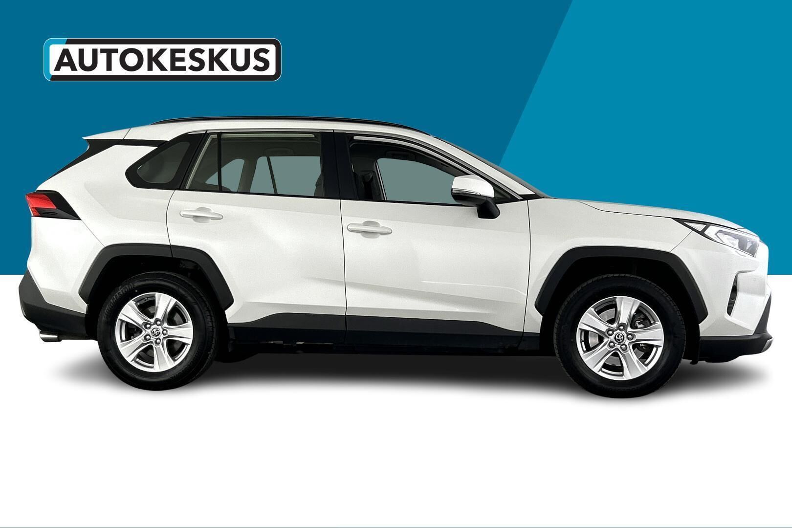 Toyota RAV4 iso kuva 4