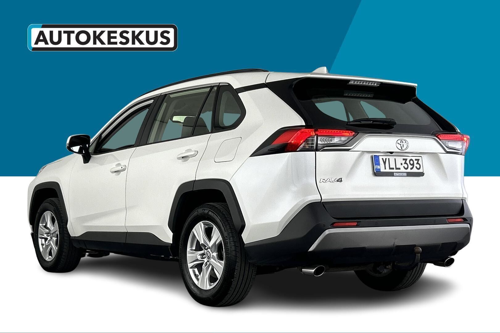 Toyota RAV4 iso kuva 6