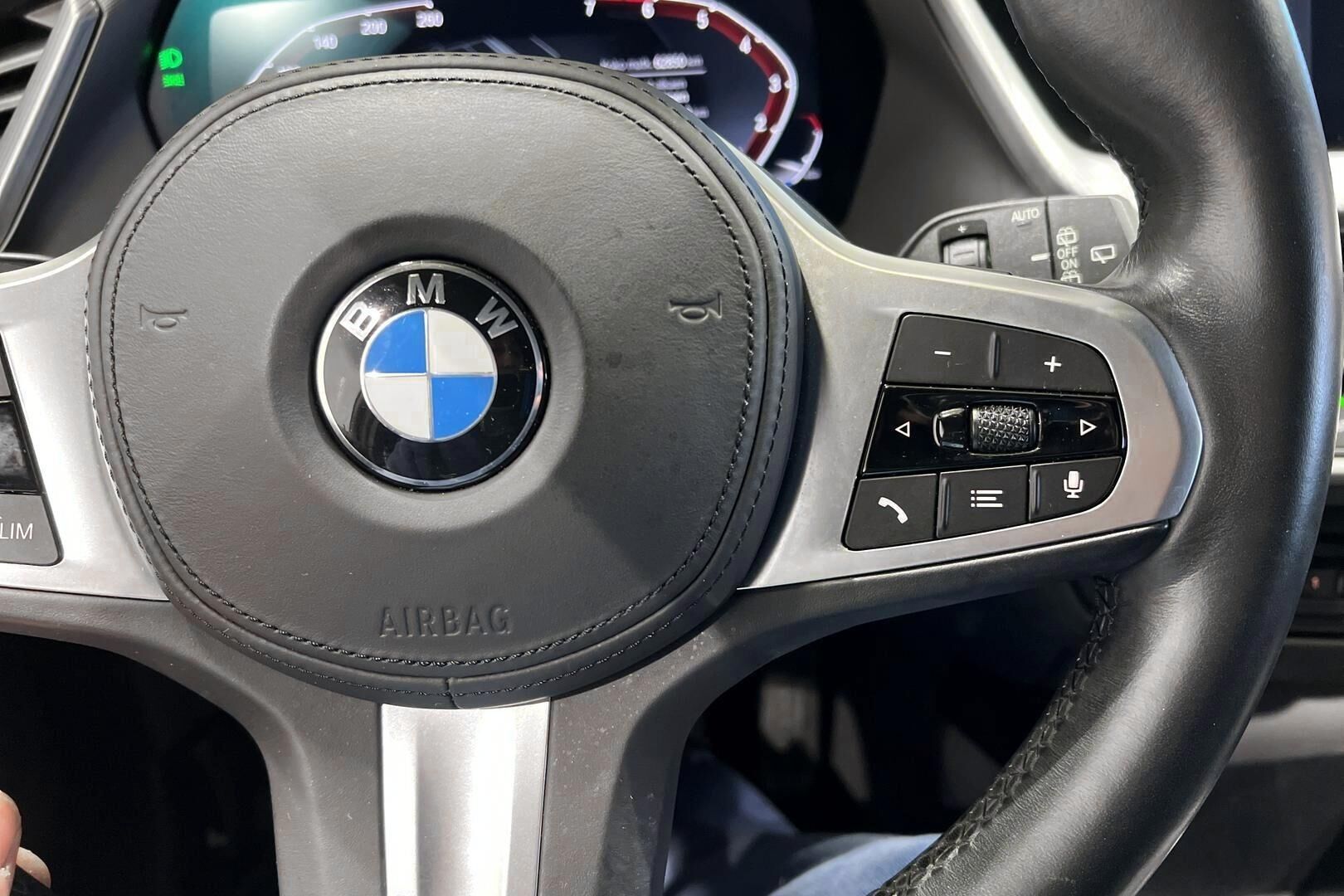 BMW 1-SARJA iso kuva 26