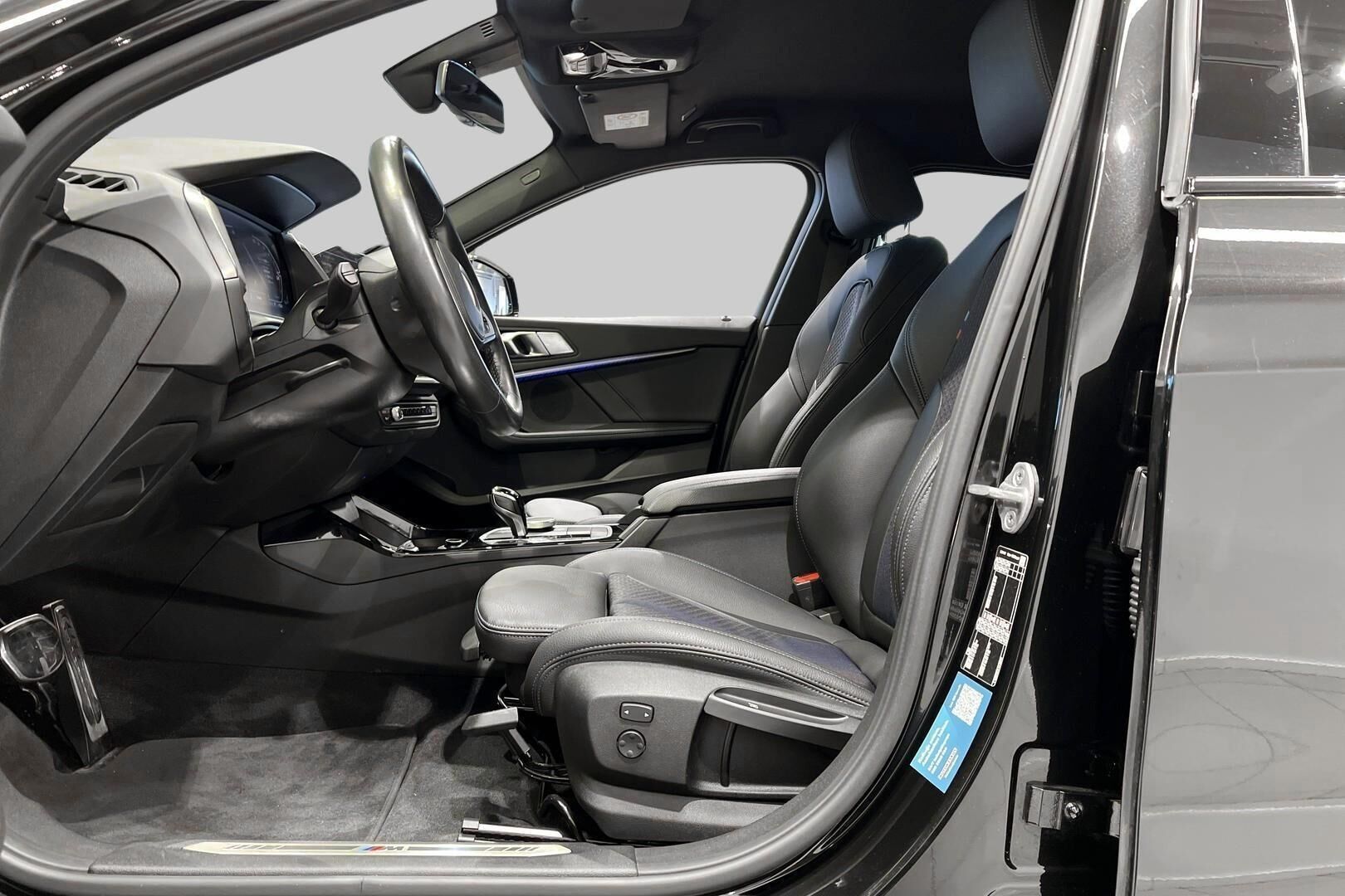 BMW 1-SARJA iso kuva 9