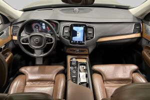 Volvo XC90 esikatselu 11