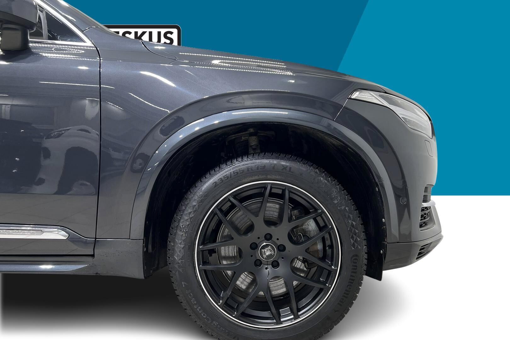 Volvo XC90 iso kuva 13