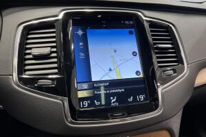 Volvo XC90 esikatselu 16