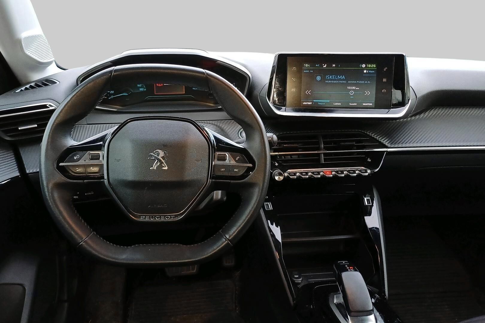 Peugeot e-208 iso kuva 2